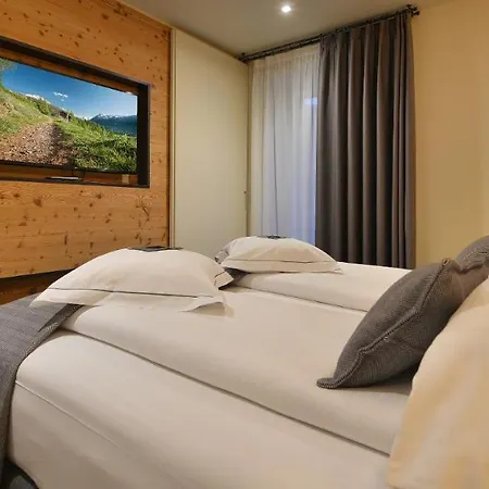 Sporting Family Hospitality 4* 利维尼奥